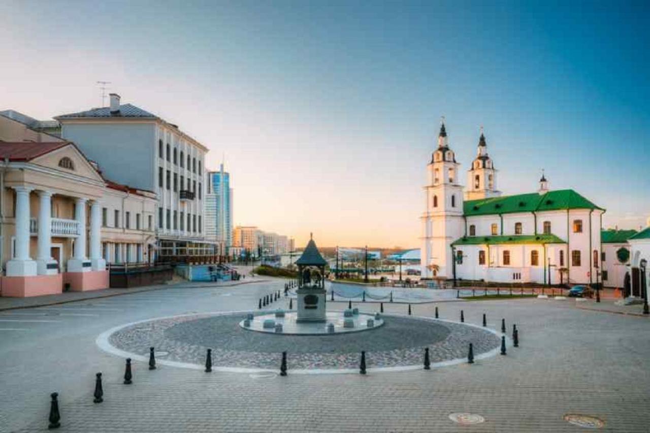 Apartments On Romanovakaya Sloboda 10 Minsk Eksteriør bilde
