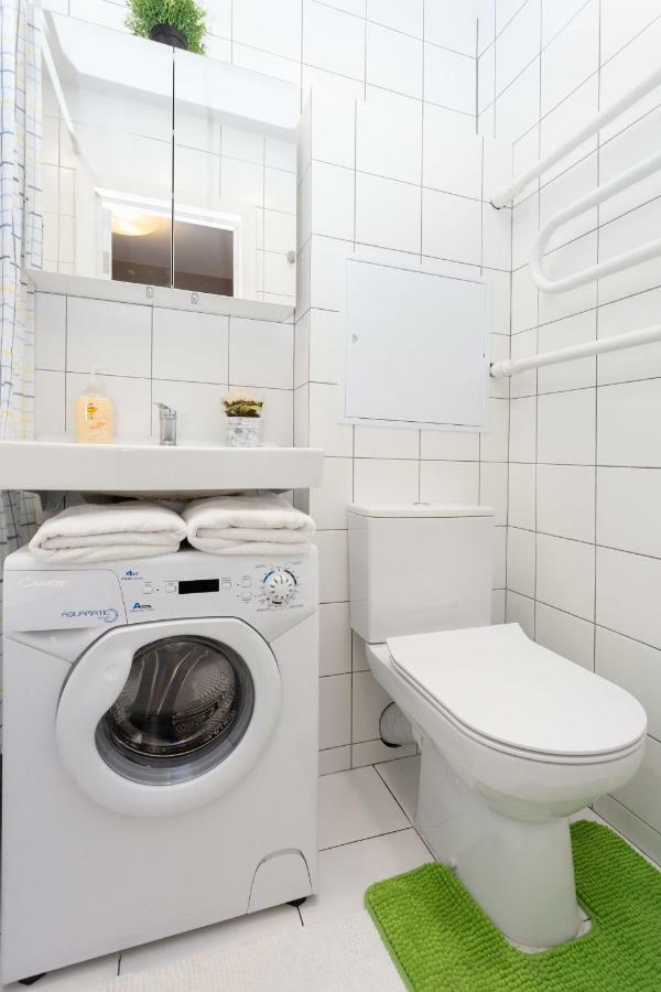 Apartments On Romanovakaya Sloboda 10 Minsk Eksteriør bilde